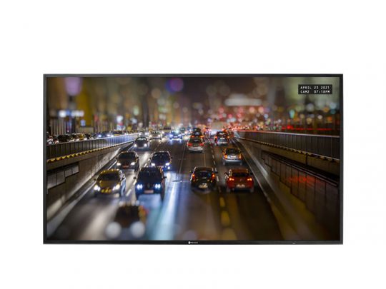Der Überwachungsbildschirm einer Sicherheitskamera zeigt eine belebte städtische Autobahn bei Nacht, viele Autos mit Scheinwerfern und verschwommene Stadtlichter im Hintergrund; oben rechts befinden sich ein Datums- und Zeitstempel ("April 23, 2021, 07:18 PM, CAM2") - ideales Beispielbild für Überwachungskameras zur Miete oder zum Kauf.